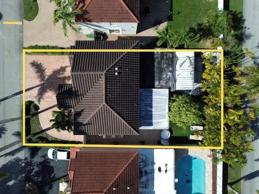 12415 NW 7th St, Miami, FL 33182 - Image #3