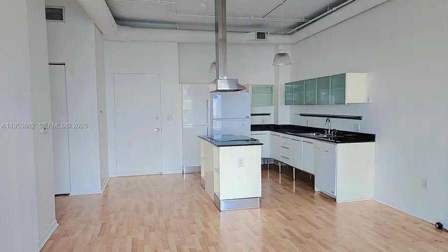 10 SW South River Dr #802, Miami, FL 33130 - #2