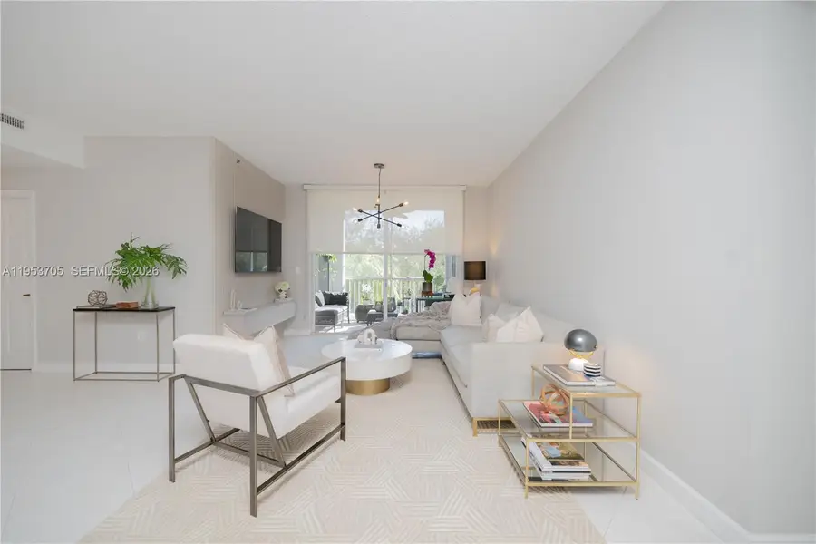 9725 NW 52nd St #215, Doral, FL 33178 - Image #3