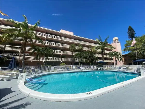 180 NE 12th Ave #14E, Hallandale Beach, FL 33009