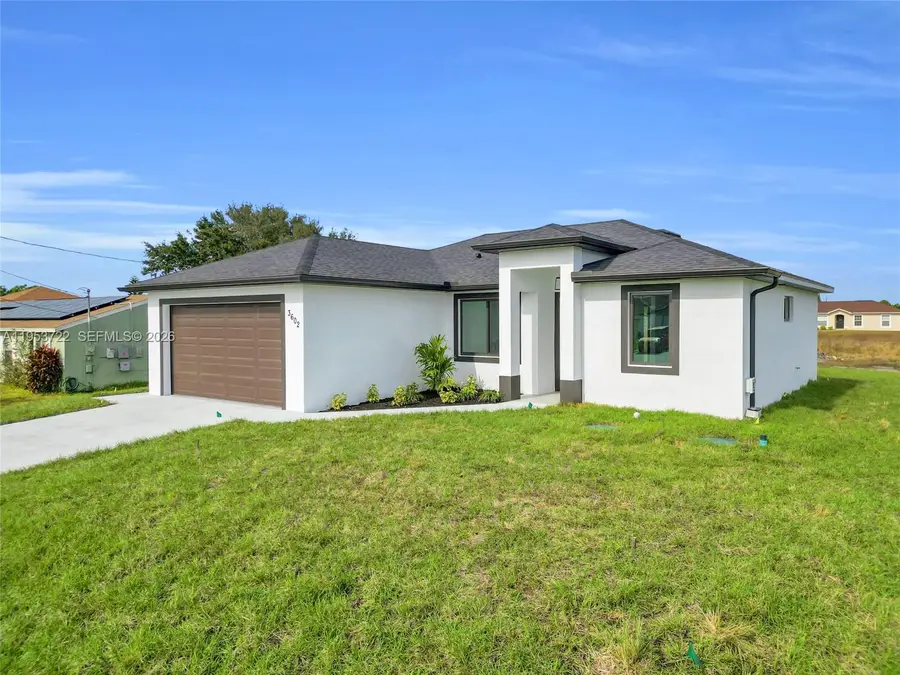 3602 20th St Sw, Lehigh Acres, FL 33976 - #3
