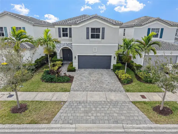 1388 SE 27th Ter, Homestead, FL 33035