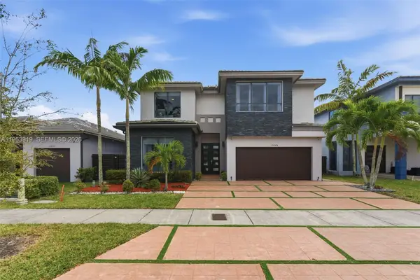 16044 SW 136th Way, Miami, FL 33196