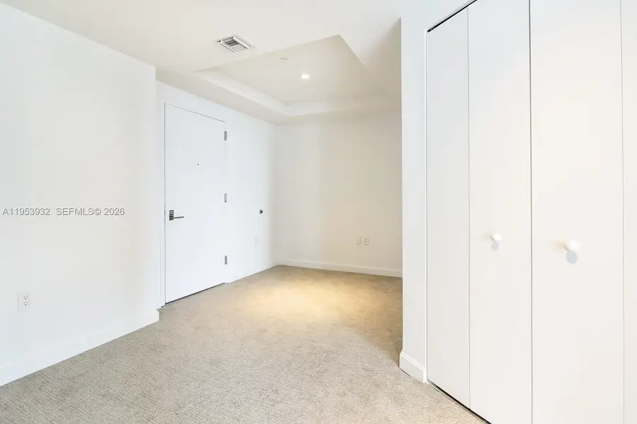 45 SW 9th St #1806, Miami, FL 33130 - Image #2