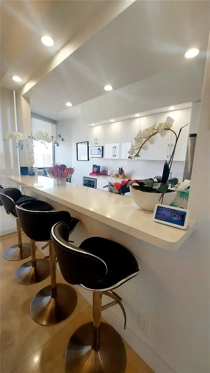 1000 E Island Blvd #3106, Aventura, FL 33160 - #1