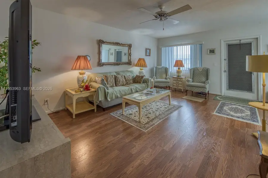 2440 Lake Osborne Dr #210, Lake Worth, FL 33461 - Image #3