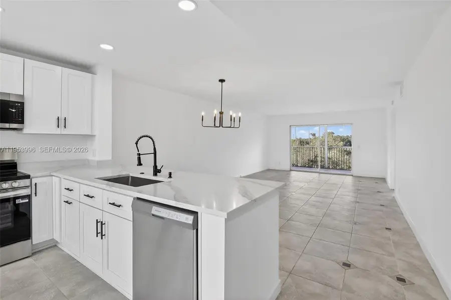 12601 SW 13th St #411G, Pembroke Pines, FL 33027 - Image #3