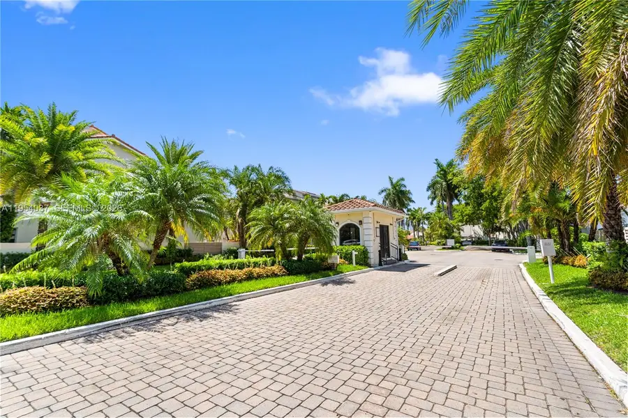 21200 Harbor Way #118-11, Aventura, FL 33180 - #3