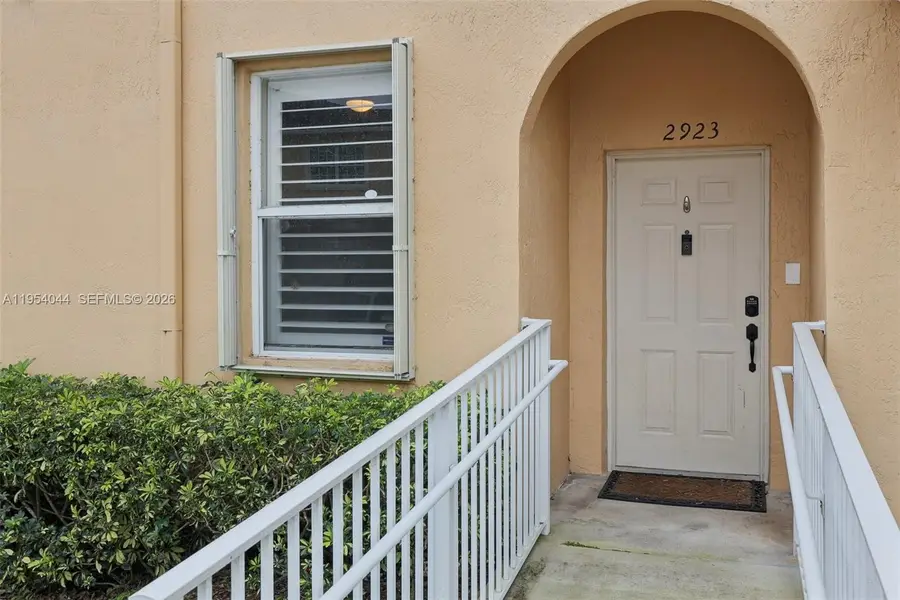 2923 Crestwood Ter #5104, Margate, FL 33063 - Image #3