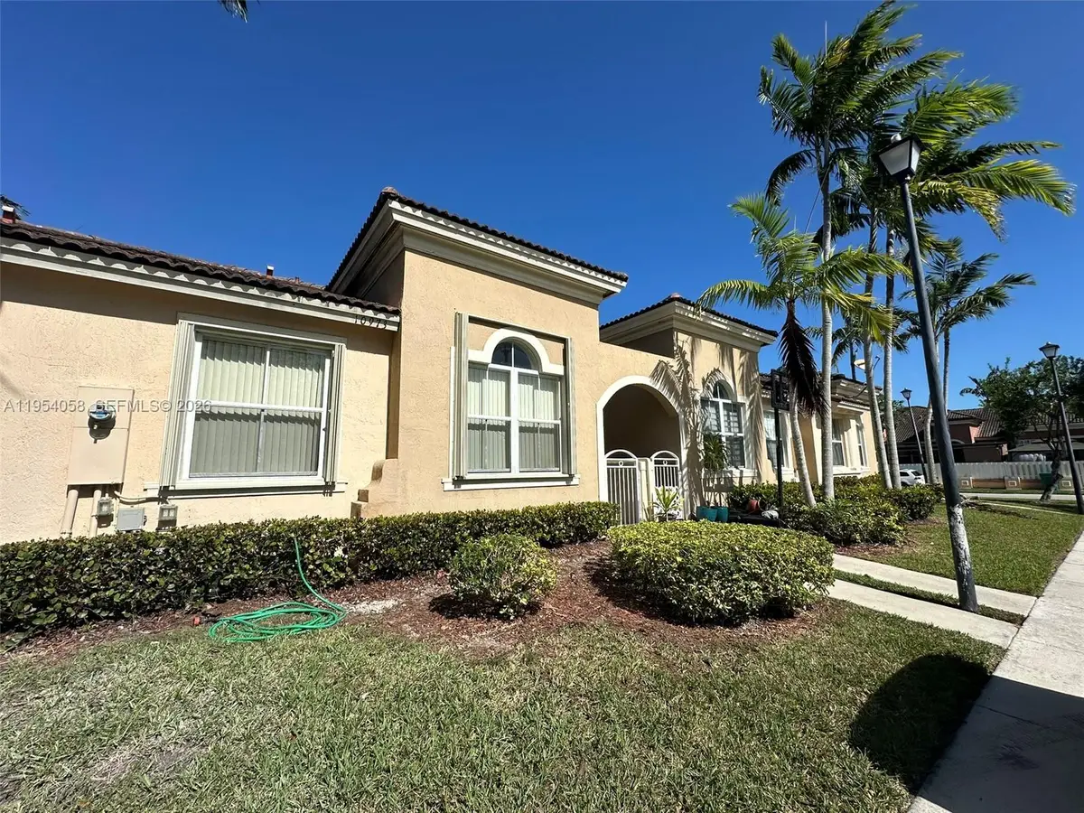 10973 SW 238th Ter, Princeton Goulds, FL 33032 - Image #1