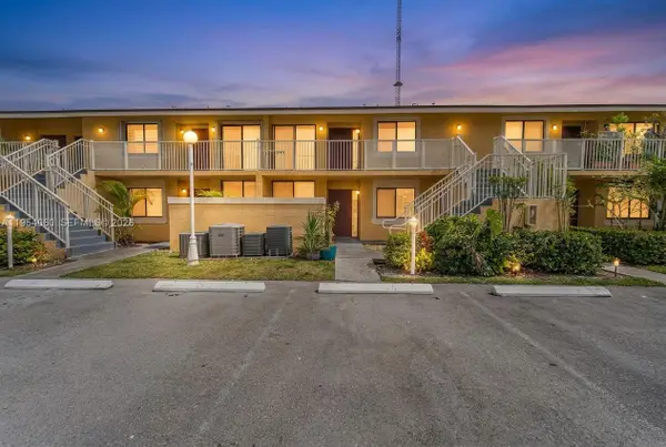 440 NW 214th St #104, Miami Gardens, FL 33169