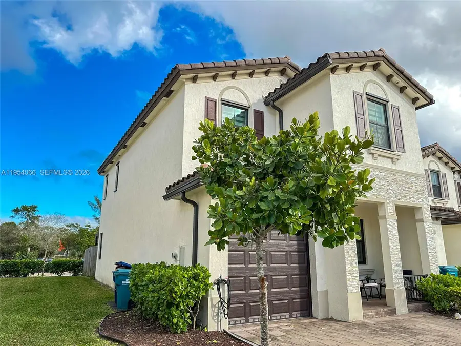 22951 SW 127th Ct, Miami, FL 33170 - Image #2