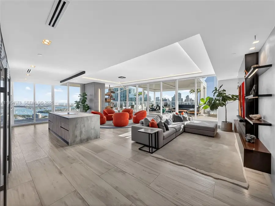 2020 N Bayshore Dr #PH-4104, Miami, FL 33137 - Image #2