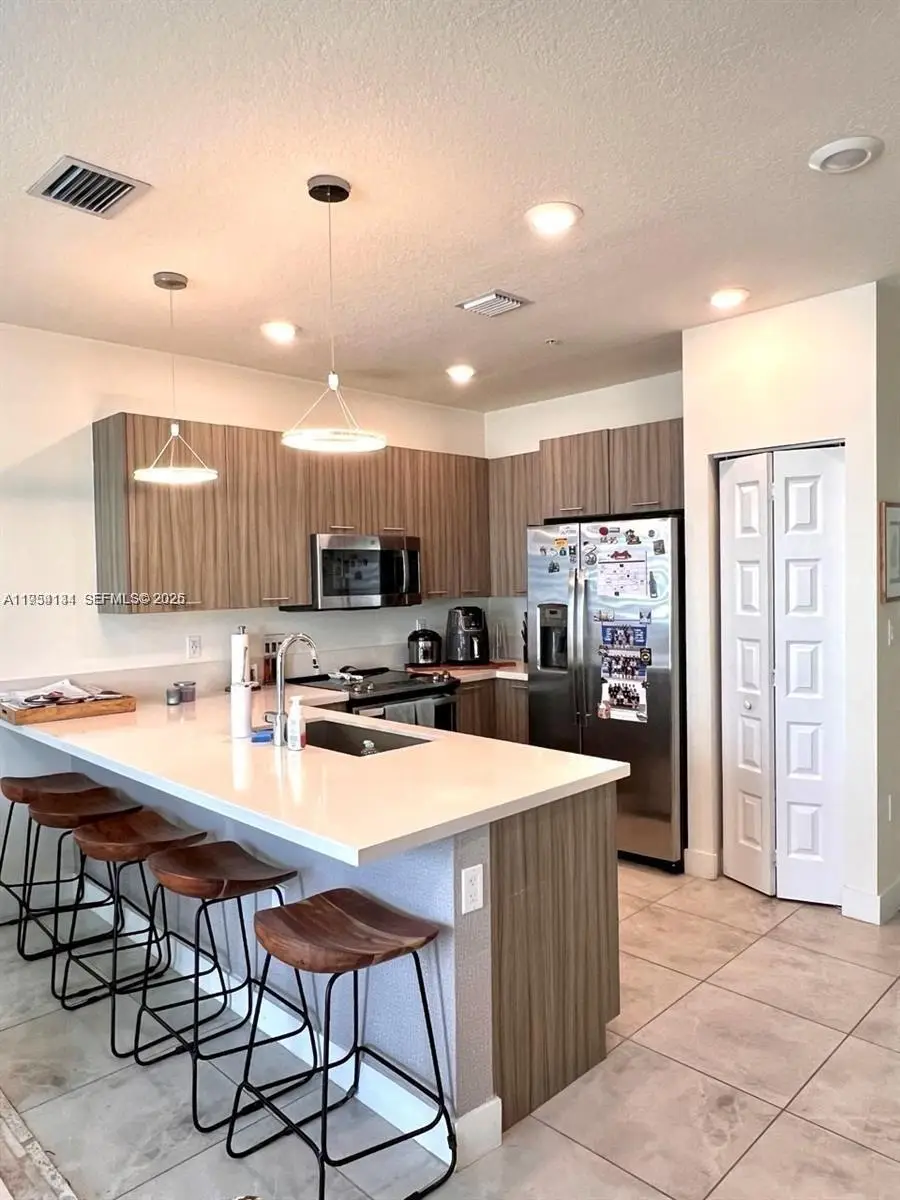 6420 NW 102nd Path #304, Doral, FL 33178 - Image #1