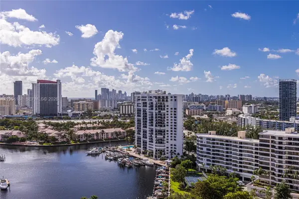 2500 Parkview Dr #2315, Hallandale Beach, FL 33009
