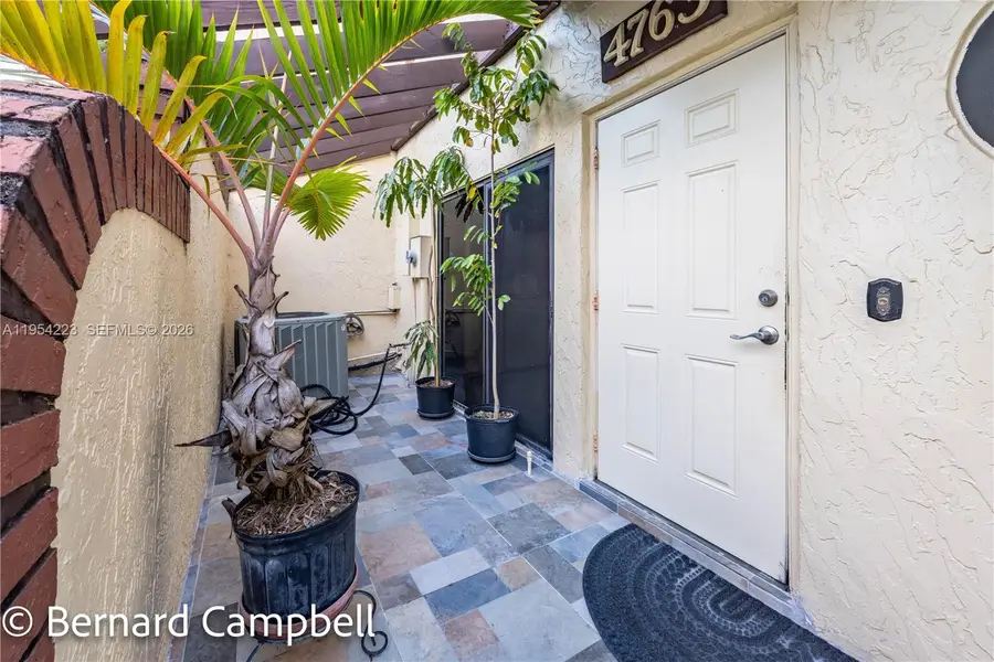 4763 NW 90th Ave, Sunrise, FL 33351 - Image #3