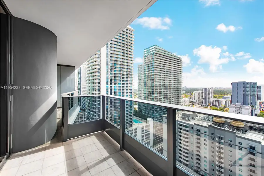 1000 Brickell Plz #2411, Miami, FL 33131 - Image #3