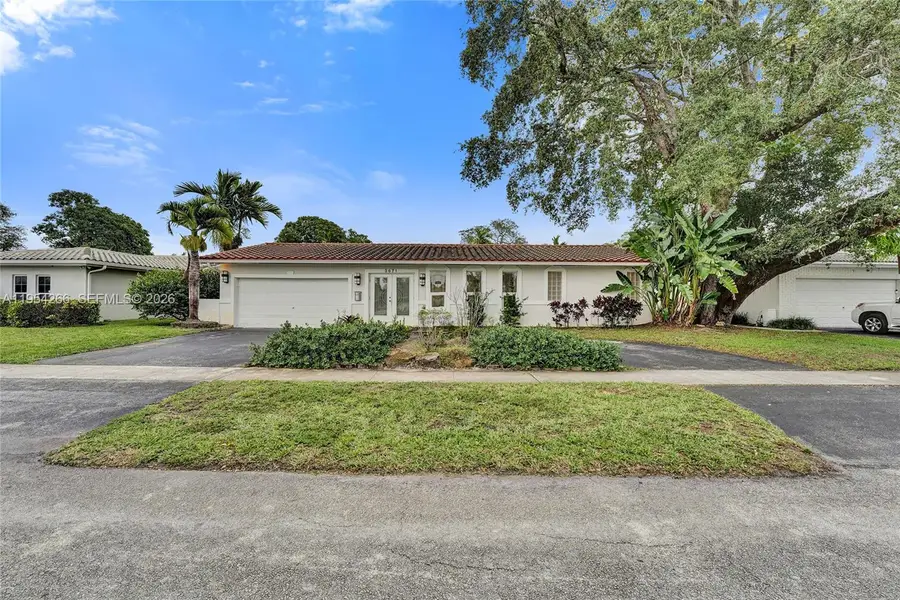 3671 N 47th Ave, Hollywood, FL 33021 - Image #2