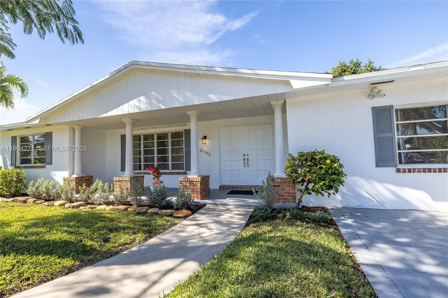 20004 SW 82nd Pl, Cutler Bay, FL 33189 - Image #2