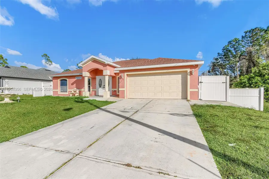 539 Summit Ave S, Lehigh Acres, FL 33974 - Image #3