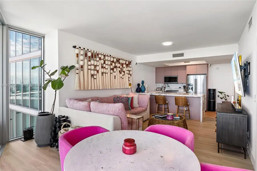 888 Biscayne Blvd #2009, Miami, FL 33132 - Image #3