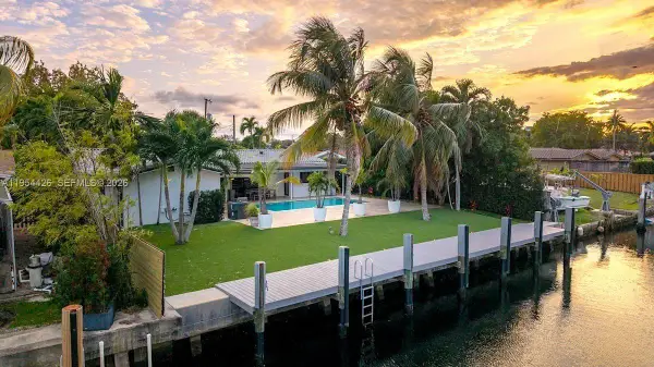 2305 Magnolia Dr, North Miami, FL 33181