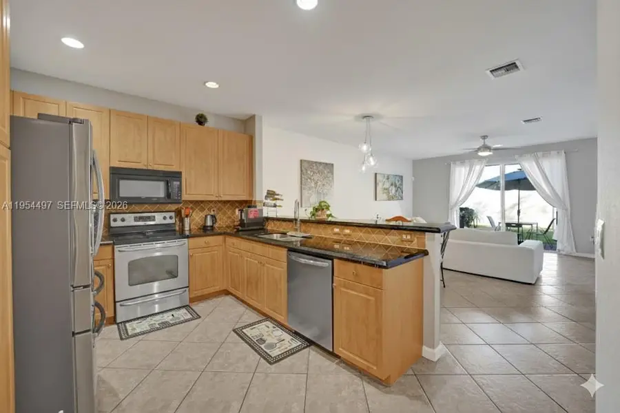 7717 Paddock Pl, Davie, FL 33328 - #2