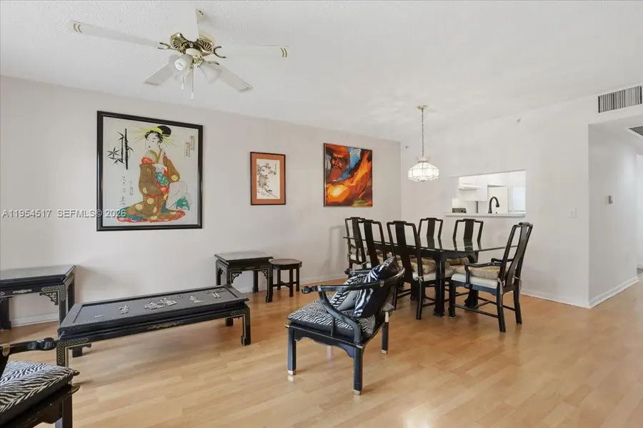 601 SW 142nd Ave #304Q, Pembroke Pines, FL 33027 - Image #3