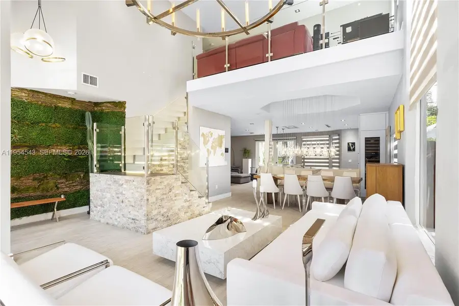 5869 NW 112th Ct, Doral, FL 33178 - Image #3