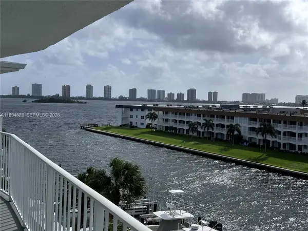 104 S Paradise Blvd #507, North Palm Beach, FL 33408