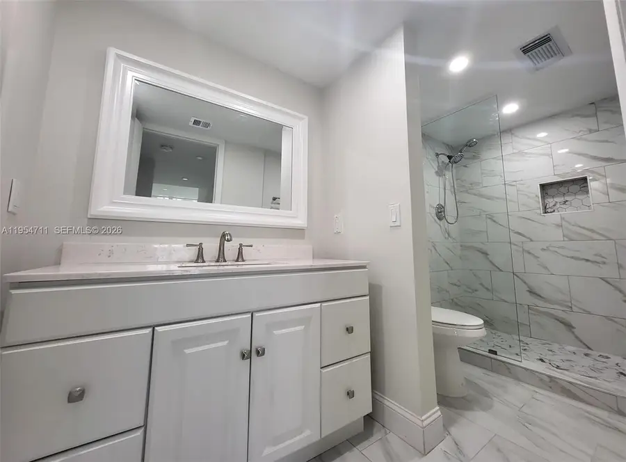 903 Cypress Ter #205, Pompano Beach, FL 33069 - #3