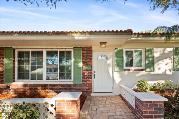 2201 NW 87th Ave, Pembroke Pines, FL 33024