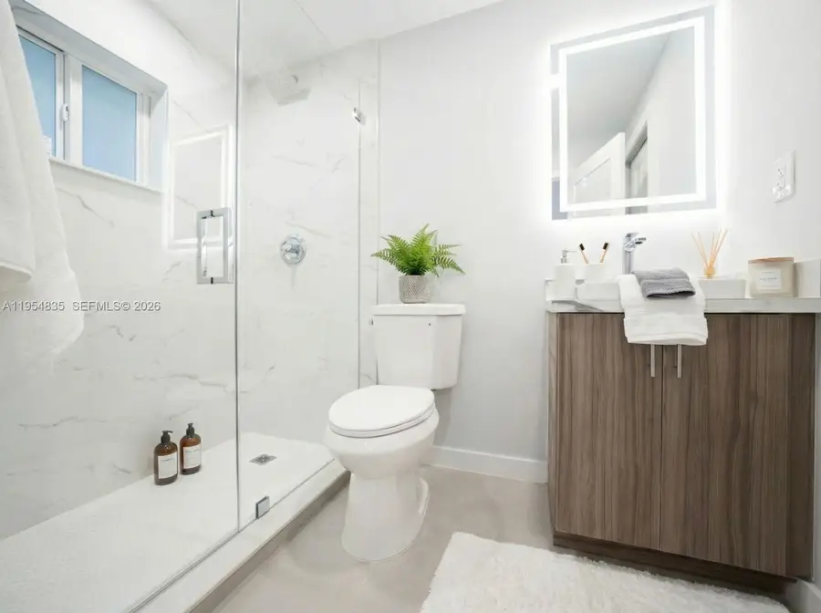 1221 NW 75th St, Miami, FL 33147 - Image #3