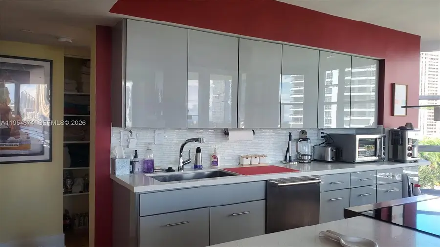 3600 Mystic Pointe Dr #913, Aventura, FL 33180 - #3