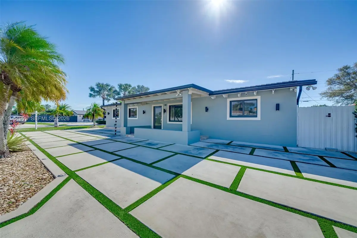 11800 SW 35th St, Miami, FL 33175 - Image #1