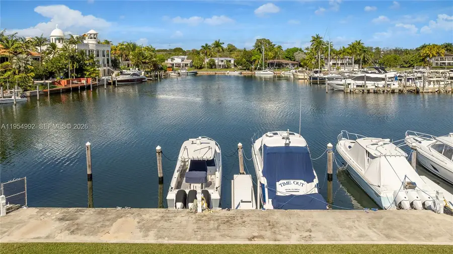 6275 Dolphin Dr, Coral Gables, FL 33158 - Image #3