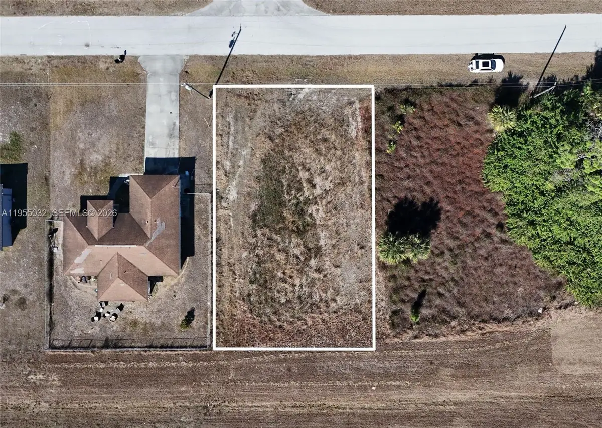 3019 S Balsam Cir, Port Labelle, FL 33935 - #1