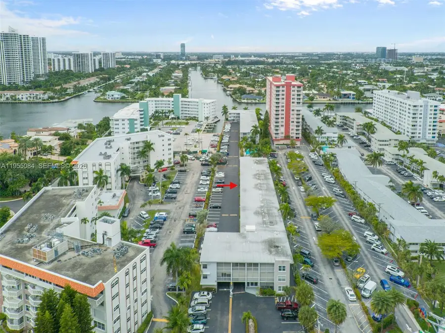 3177 S Ocean Dr #309, Hallandale Beach, FL 33009 - Image #2