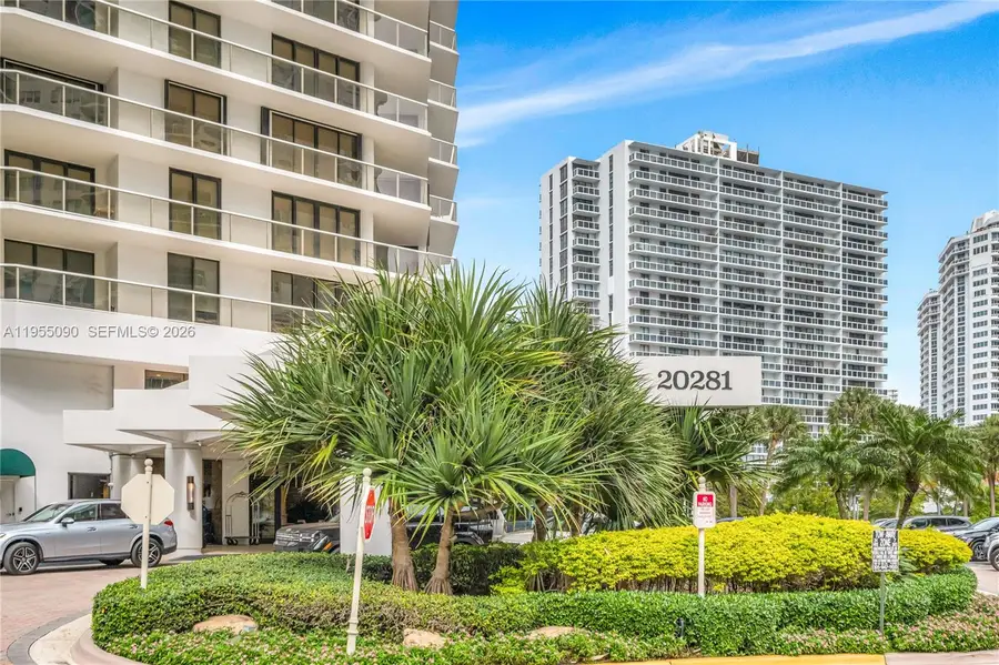 20281 E Country Club Dr #210, Aventura, FL 33180 - Image #2