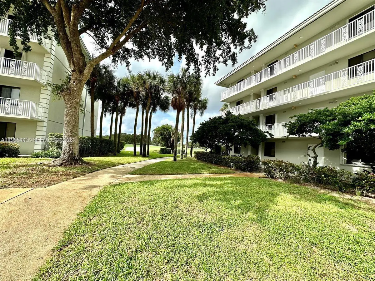 2621 Village Blvd #102, West Palm Beach, FL 33409 - Image #1