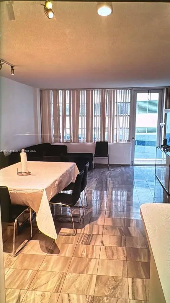 3725 S Ocean Dr #715, Hollywood, FL 33019 - Image #1