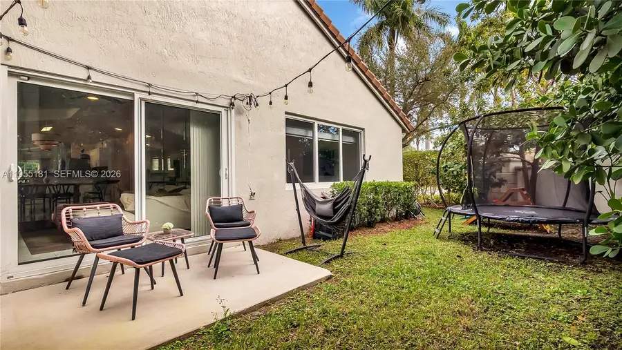 17080 NW 10th St, Pembroke Pines, FL 33028 - Image #2