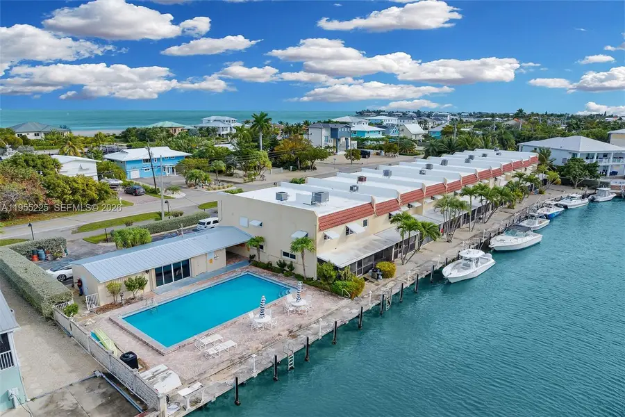 423 Sombrero Beach Rd #9, Marathon, FL 33050 - Image #2