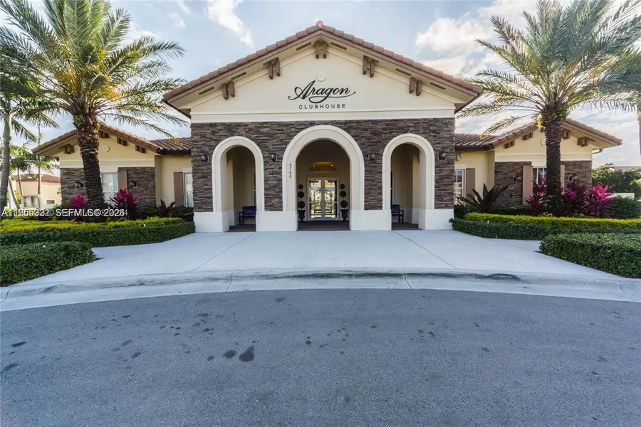 3353 W 91st Ter, Hialeah, FL 33018 - #2