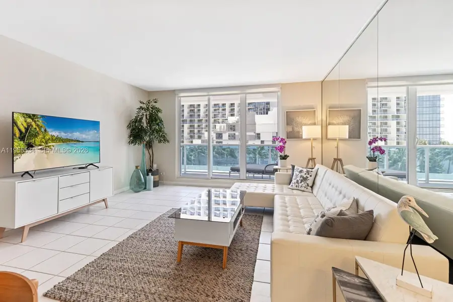 2301 Collins Ave #404, Miami Beach, FL 33139 - Image #2