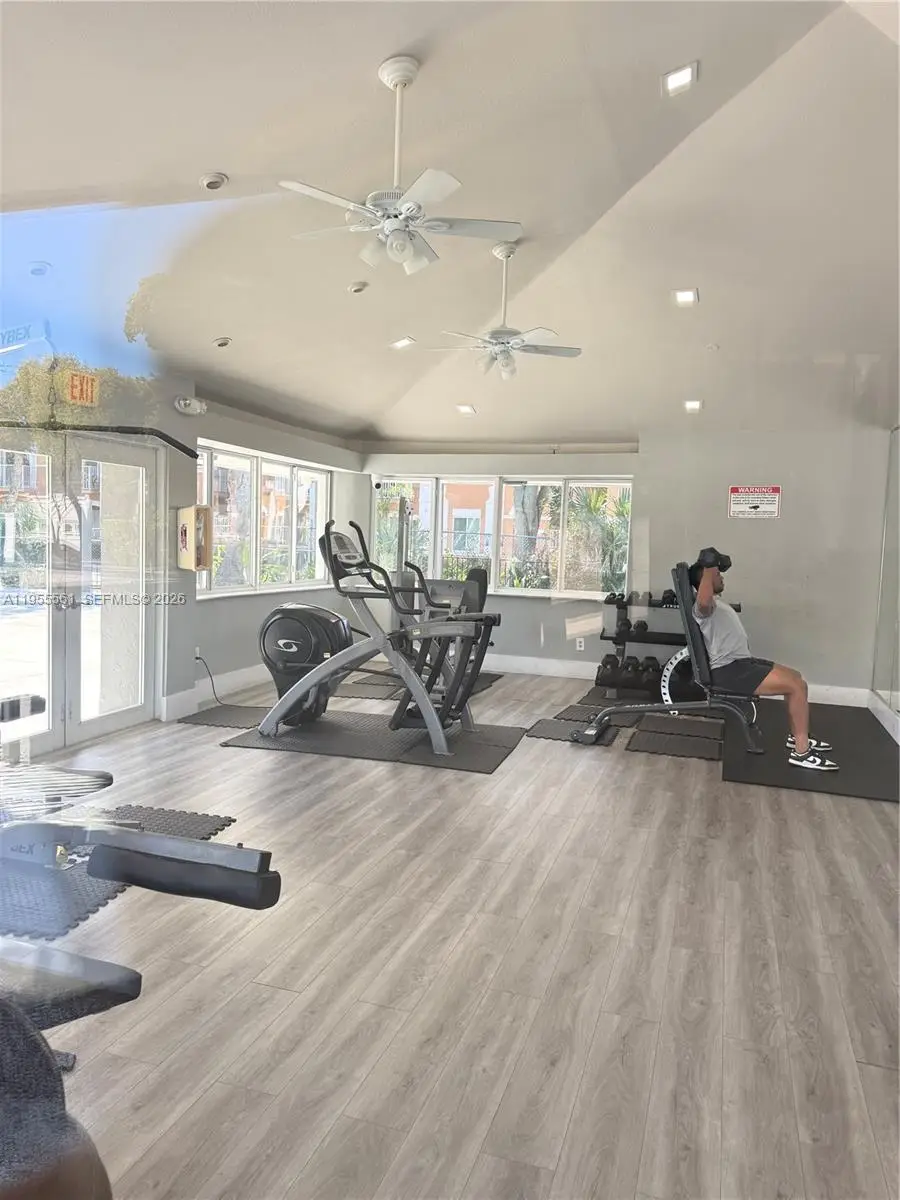 7120 NW 179th St #105, Hialeah, FL 33015 - Image #2