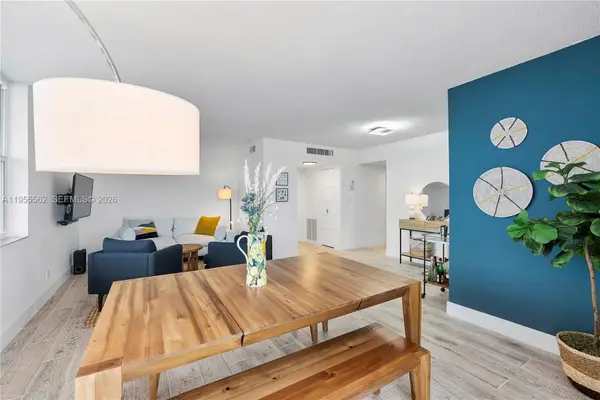 2639 N Riverside Dr #806, Pompano Beach, FL 33062