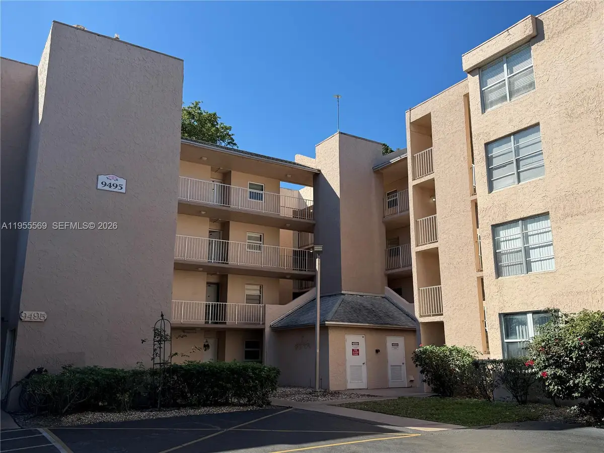 9495 Evergreen Pl #102, Davie, FL 33324 - Image #1