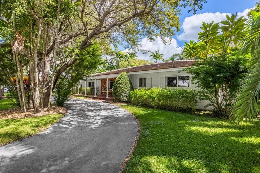 13205 SW 71st Ave, Pinecrest, FL 33156 - Image #3