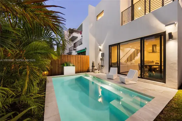 3067 SW 21st Ter #3067, Miami, FL 33145